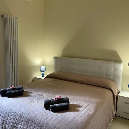 Rosso Apartment