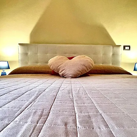 Apartamento Rosso Alba (Piedmont)