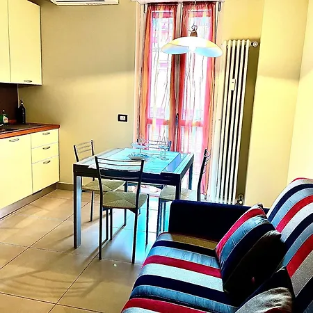 Rosso アパート *